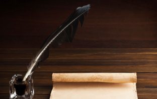 Old fashioned pen and scroll: Thinkstock